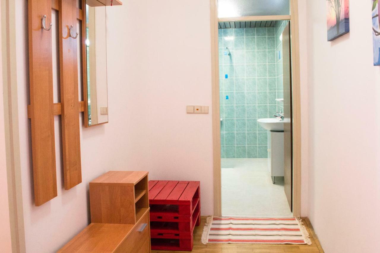 City Center Apartment Umag Bagian luar foto