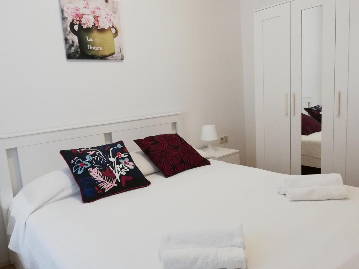 City Center Apartment Umag Bagian luar foto